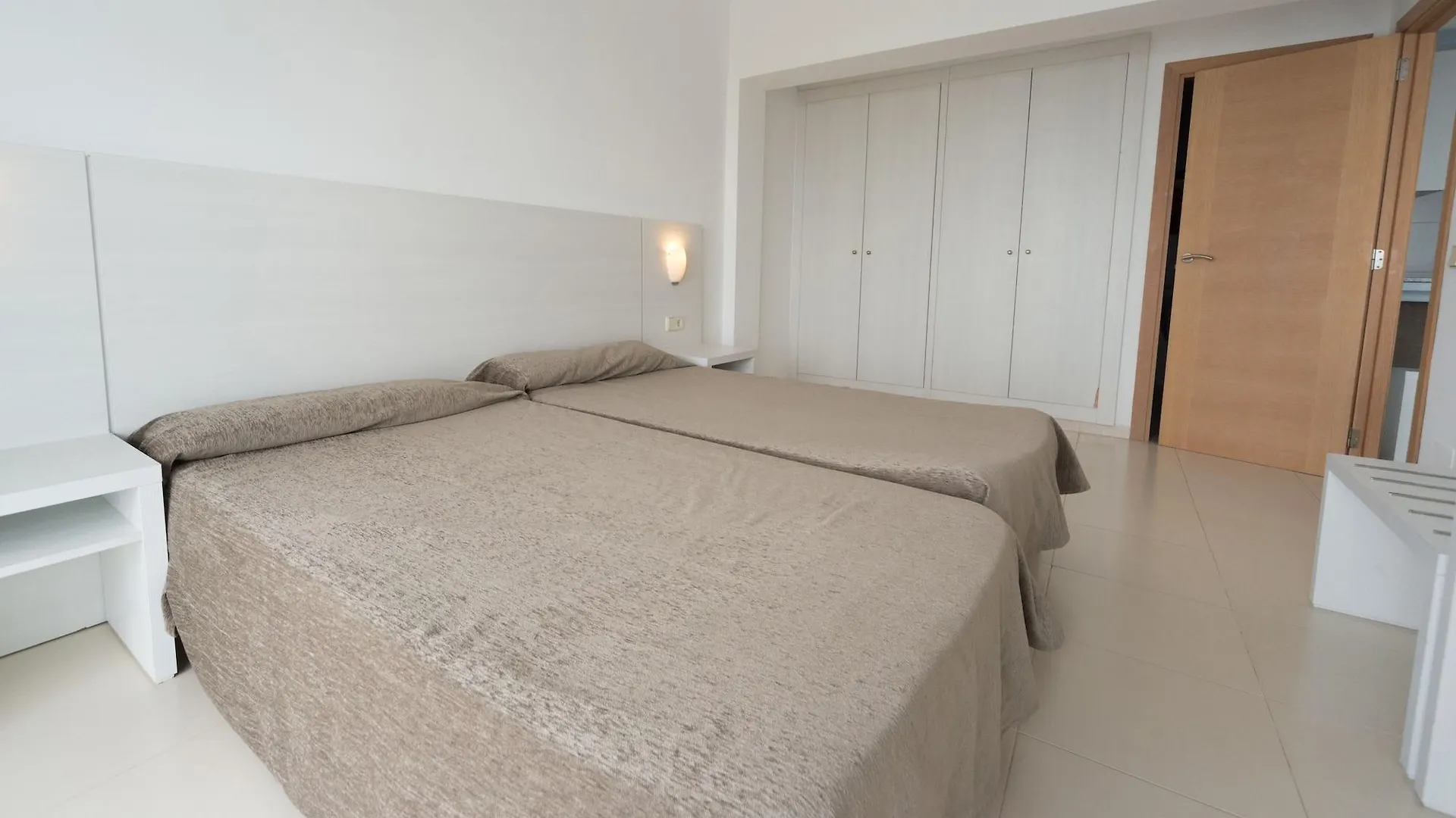 Apartamentos Embat Can Pastilla