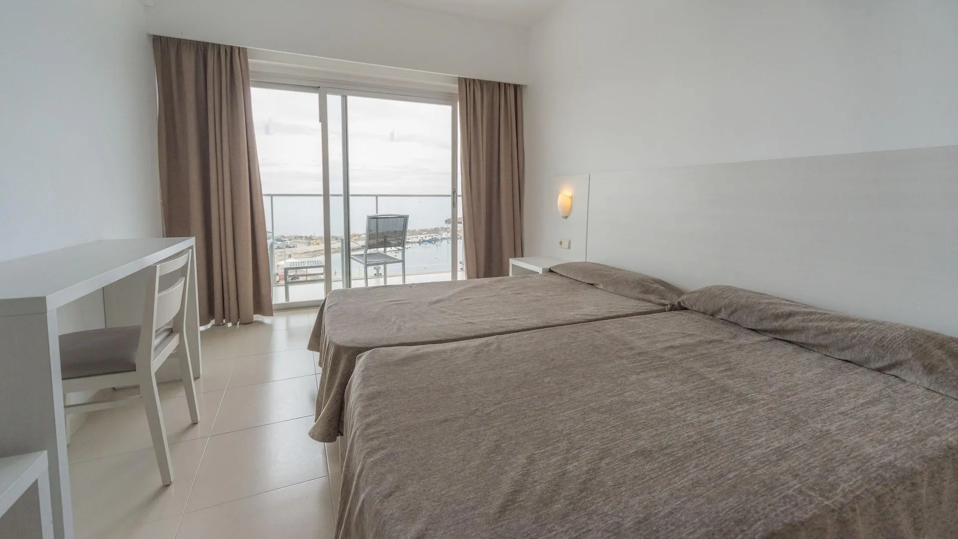 Apartamentos Embat Can Pastilla  Spain
